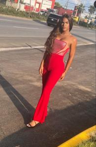 611892433: Chica busca chico en Barcelona