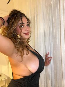 604352784: Chica busca chico en Granada