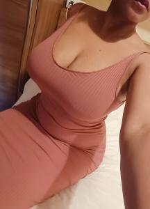 604381323: Chica busca chico en Cantabria