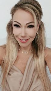 627127946: Chica busca chico en Málaga