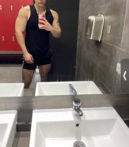 636457303: Chico busca chica en Toledo