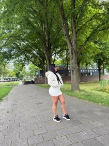 602725329: Chica busca chico en Tarragona