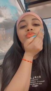 633358466: Chica busca chico en Sevilla