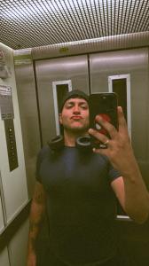 654429515: Chico busca chica en Barcelona