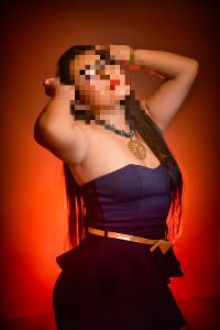 615865631: Chica busca chico en Barcelona