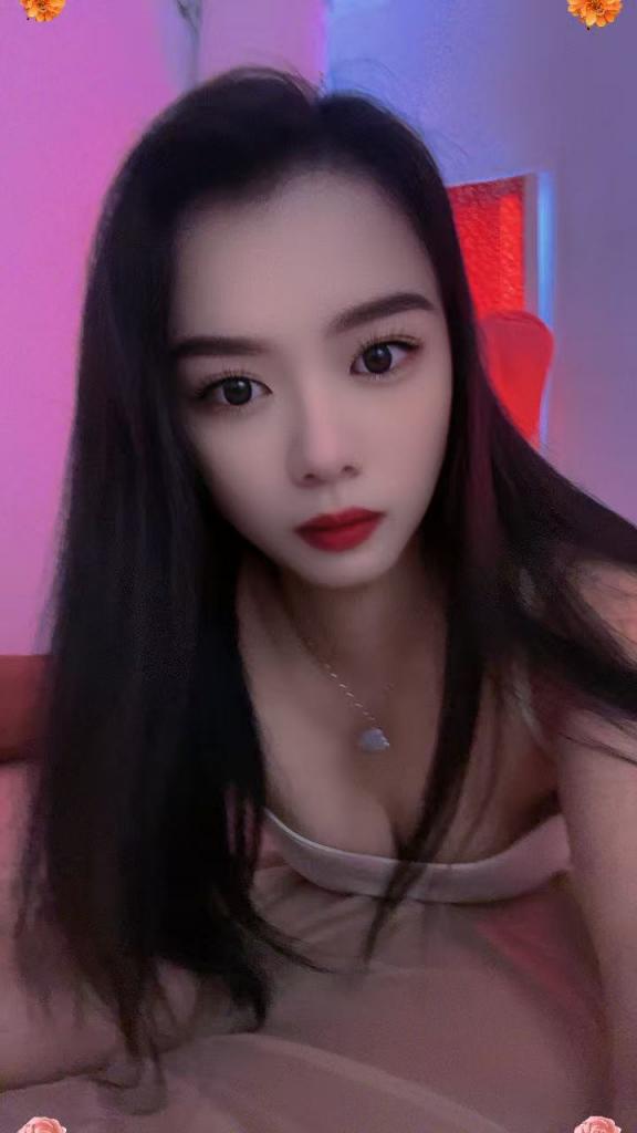 Chica busca chico en Tenerife: Chica busca chico