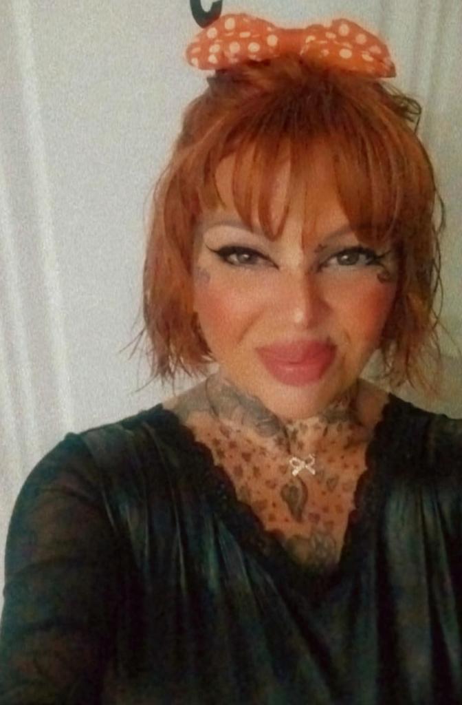 681922279: Chica busca chico en Granada