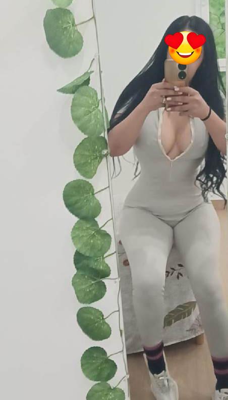 624746787: Chica busca chico en Madrid