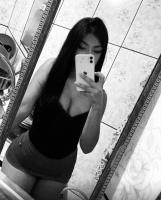 633691368: Chica busca chico en Sevilla