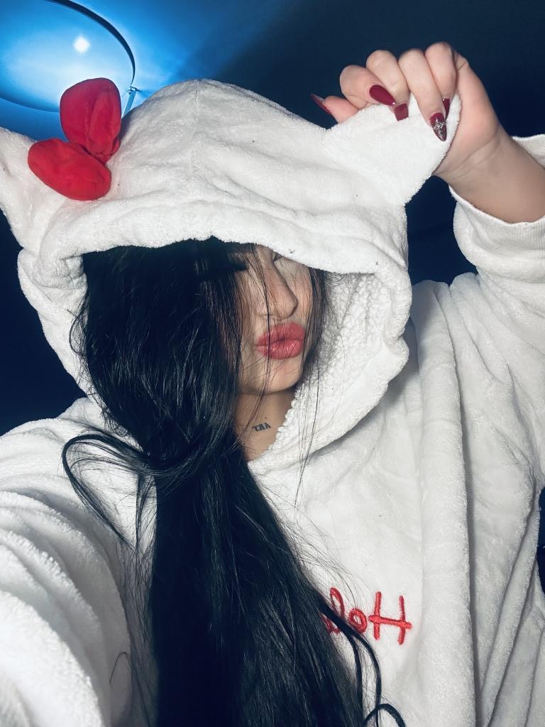 613226440: Chica busca chico en Pontevedra