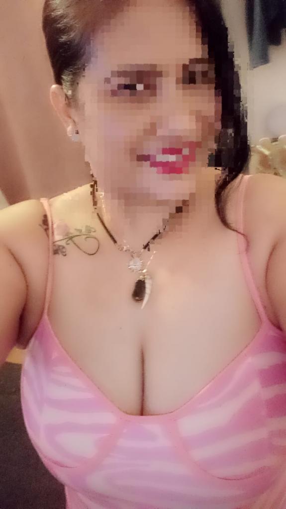 634193321: Chica busca chico en Gerona