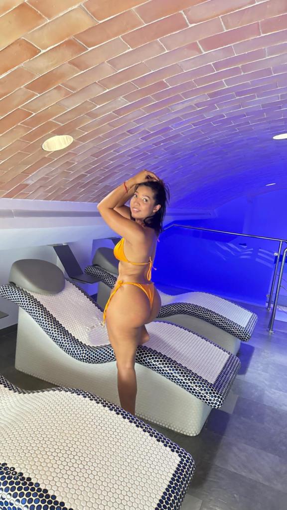 641990953: Chica busca chico en Valencia