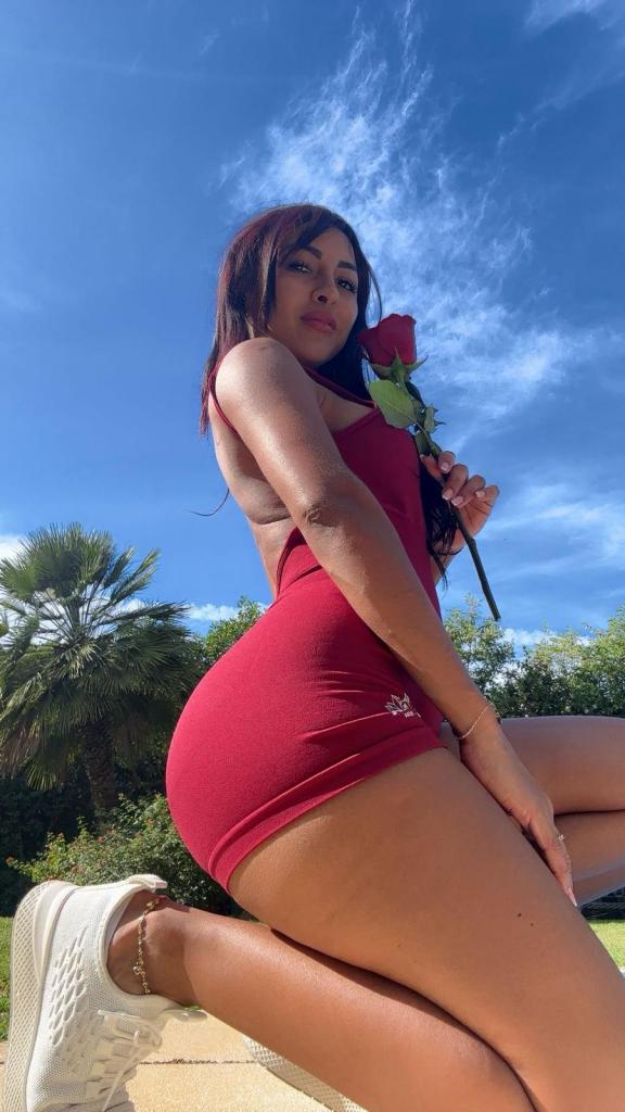 679484357: Chica busca chico en Las Palmas