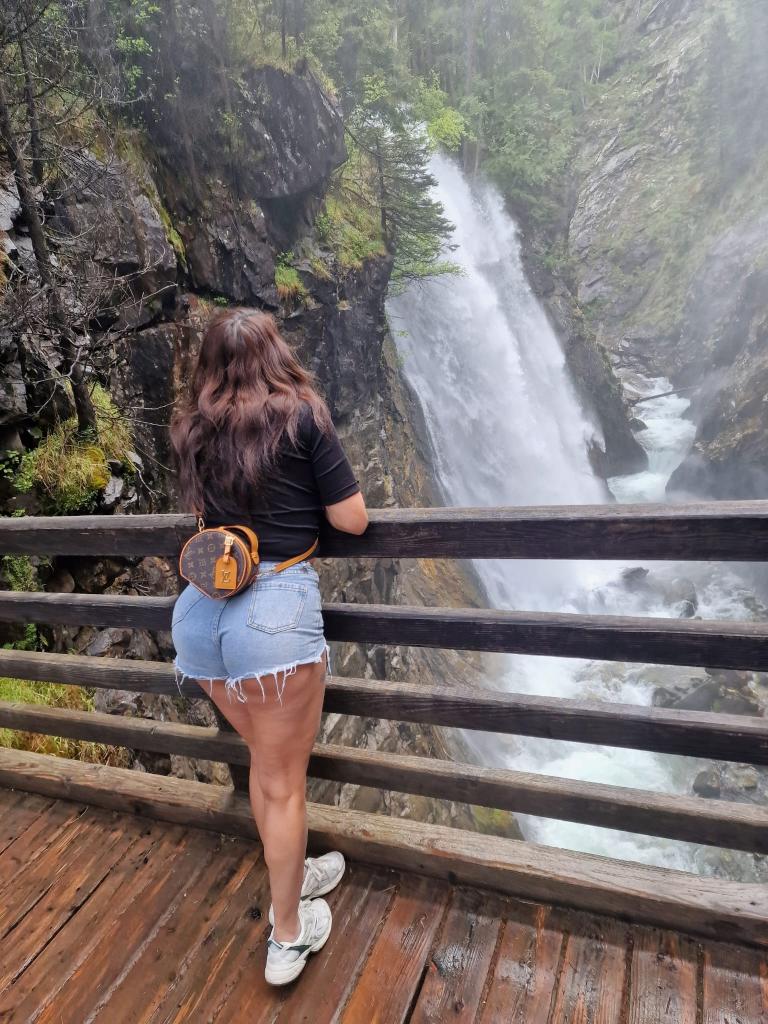 Chica busca chico en Mallorca: 