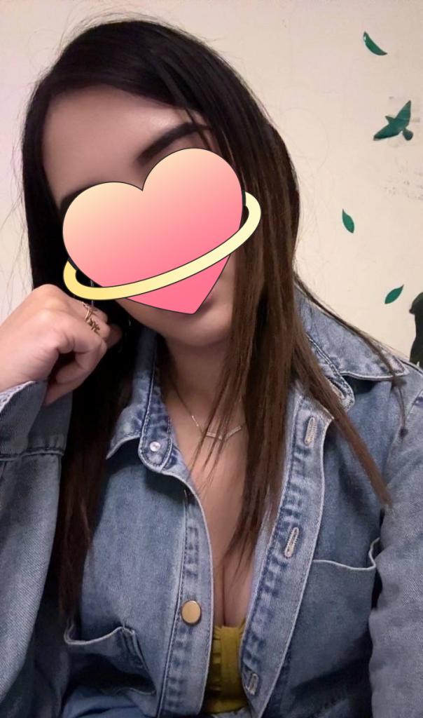 636015898: Chica busca chico en Barcelona