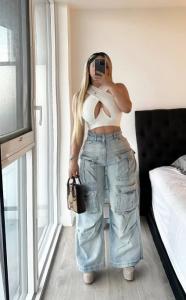 603385111: Chica busca chico en Badajoz