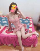 677438935: Chica busca chico en Valencia