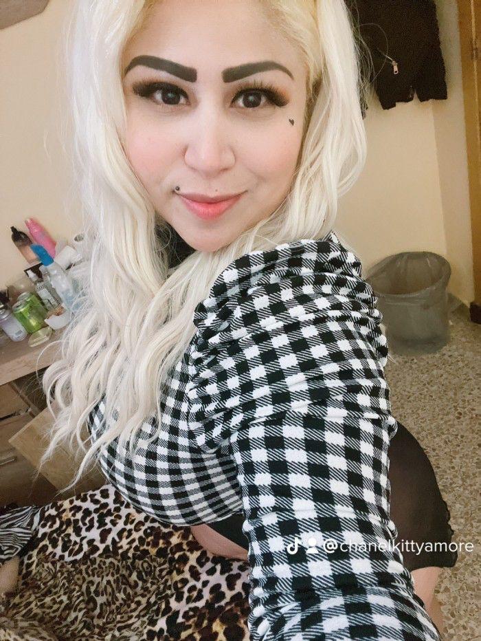 652316487: Chica busca chico en Cantabria