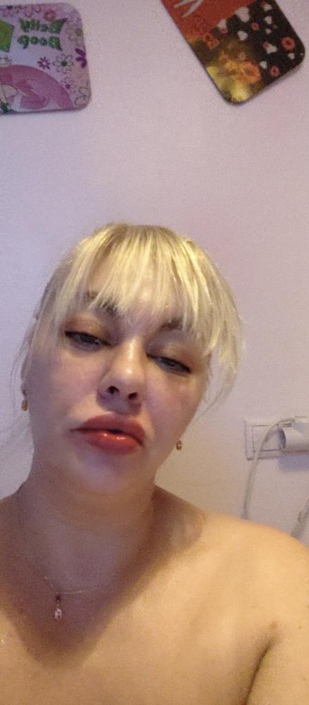 633412287: Chica busca chico en Murcia