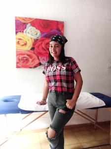 643551303: Chica busca chico en Granada