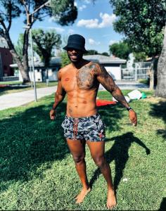 602428339: Chico busca chica en Valencia