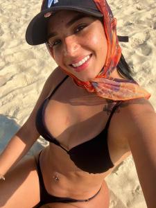 604213613: Chica busca chico en Barcelona