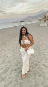 661404492: Chica busca chico en Málaga