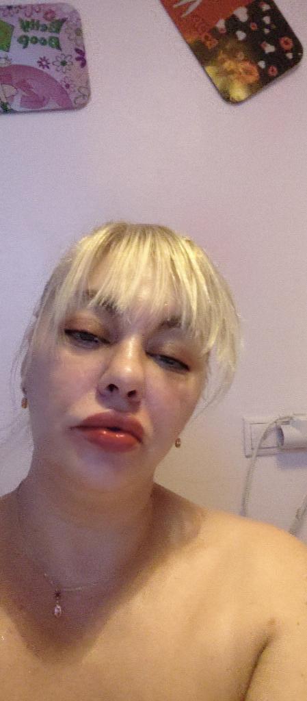 633412287: Chica busca chico en Murcia