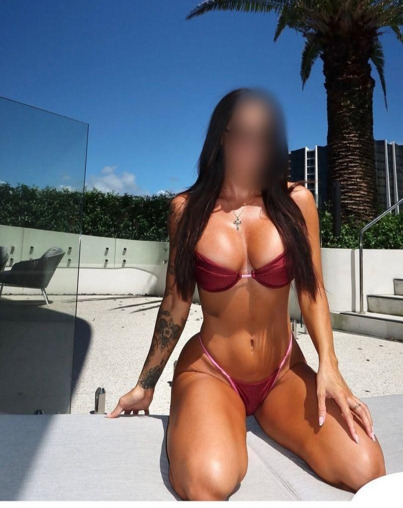 640504079: Chica busca chico en Tenerife