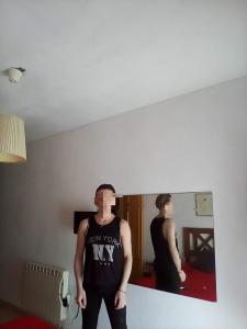 631506333: Chico busca chica en Almería