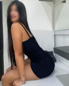 603977961: Chica busca chico en Sevilla