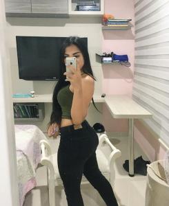 624234989: Chica busca chico en Madrid