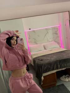 612242182: Chica busca chico en Granada