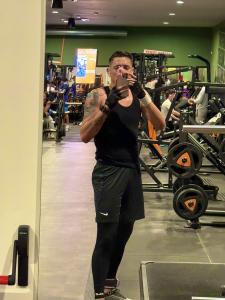 614772935: Chico busca chica en Burgos