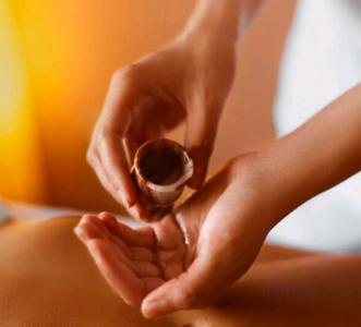 631441323: Chica busca chico en Pontevedra