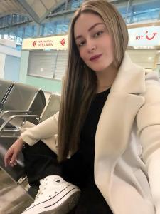 641050294: Chica busca chico en Murcia