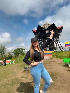 641050294: Chica busca chico en Murcia