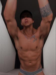 Chico busca chica en Gerona: 