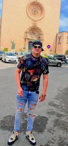 604213883: Chico busca chica en Madrid