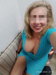 697685515: Chica busca chico en Gerona