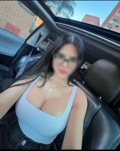 615785072: Chica busca chico en Madrid