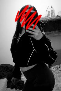 Chica busca chico en Cádiz: 