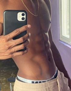 Chico busca chica en Cádiz: 