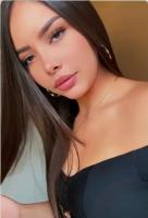 632149511: Chica busca chico en Barcelona