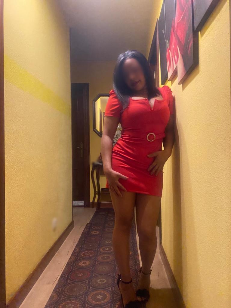 632939386: Chica busca chico en Asturias