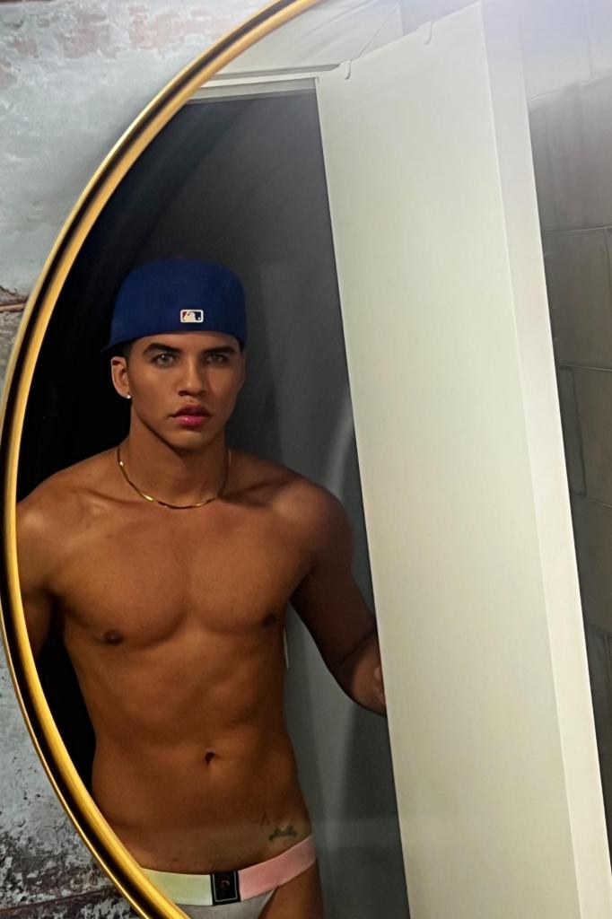 Chico busca chica en Málaga: 