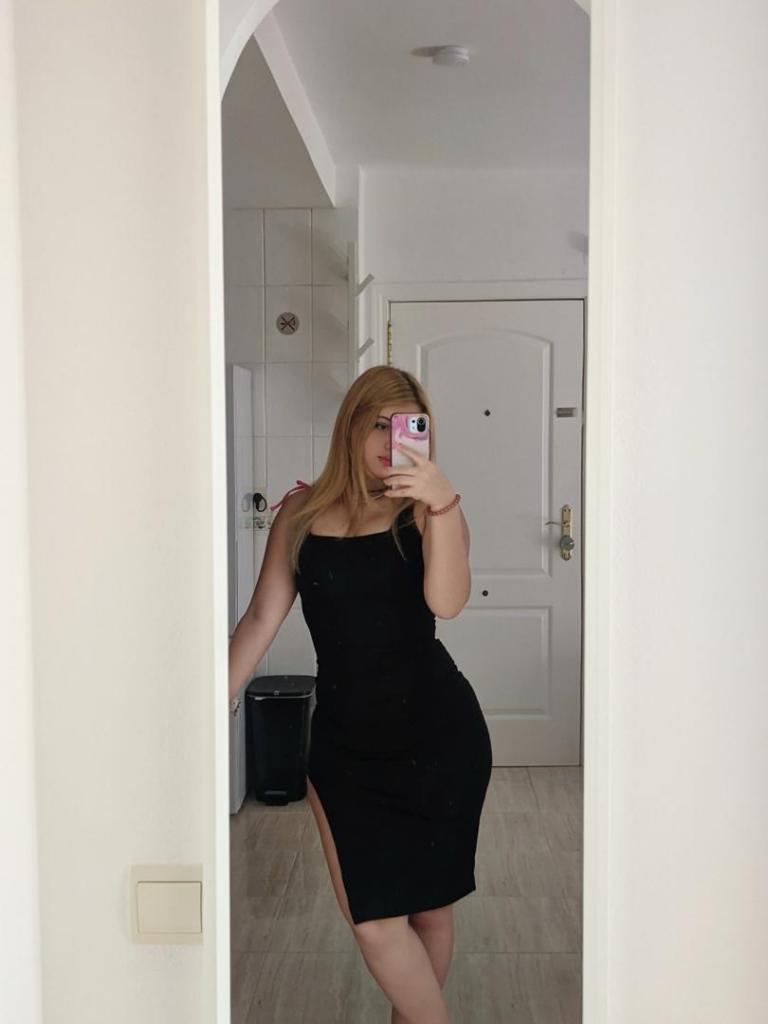 632756740: Chica busca chico en Murcia