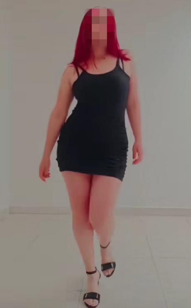 641893714: Chica busca chico en Lugo