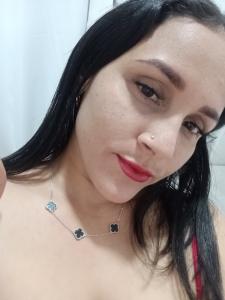 667795050: Chica busca chico en Huelva
