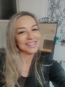 645489485: Chica busca chico en Cádiz